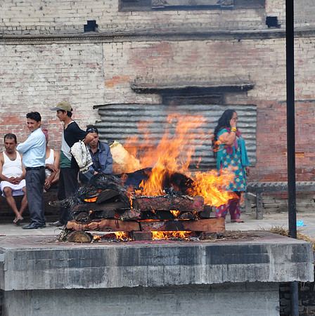 cremation ghat kathmandu