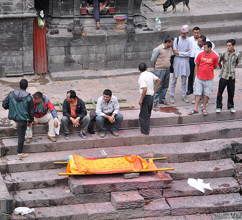 cremation ghat kathmandu
