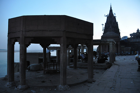 Typical architecture along the ghats