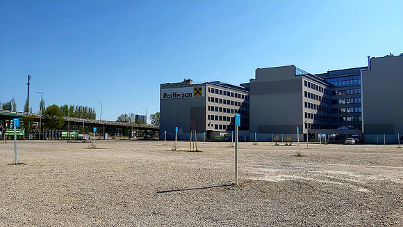 Heiligenstadt. No cars in the car park.
