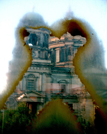 Palast der Republik Berlin Photos and Paintings