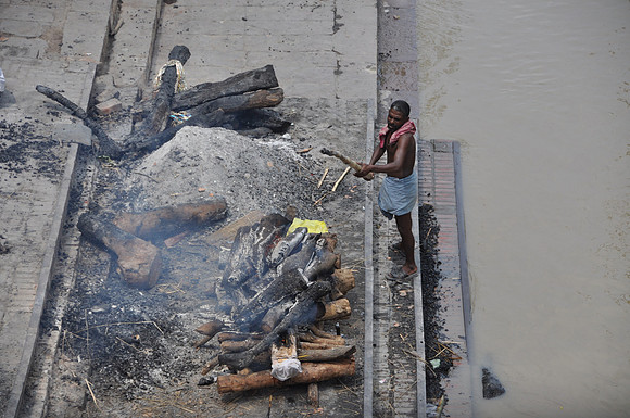 burning ghat 2010 (27)