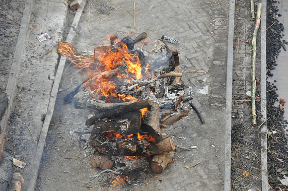 burning ghat 2010 (15)