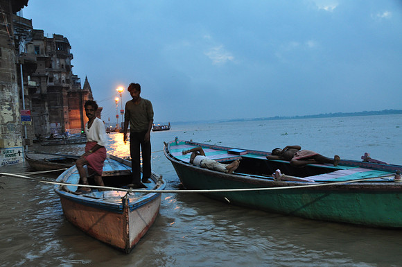 ganga morning till night (1)