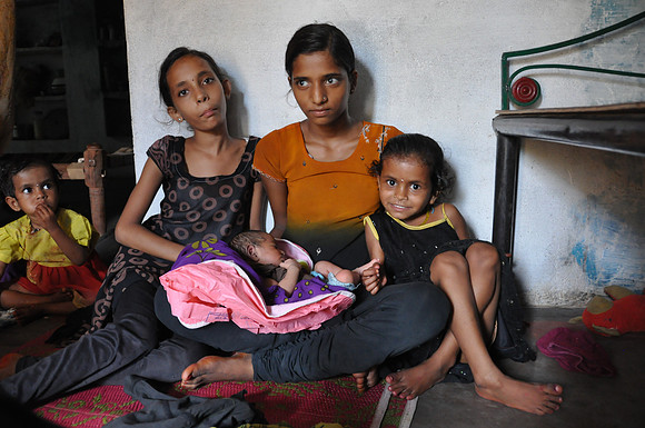 Sisters in Kharajho