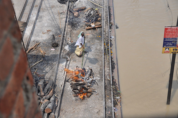burning ghat 2010 (24)