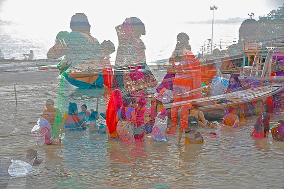 DSC_0530River Ganges, Varanasi Uttar Pradesh, Women Celebrating Durga Festival